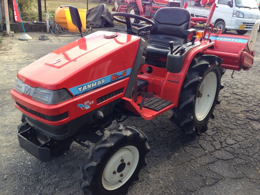 中古トラクター　ヤンマー　KE-4D