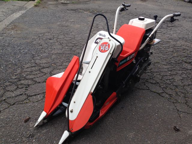 クボタ　バインダー　RJ25