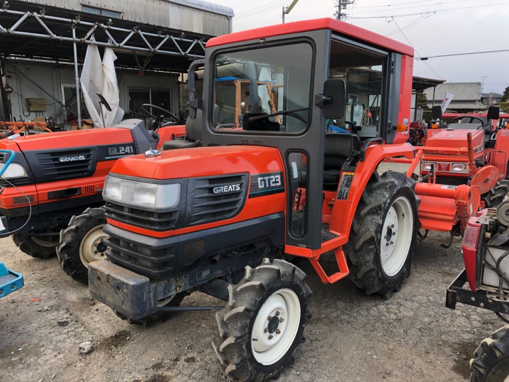 中古トラクター クボタ GT23